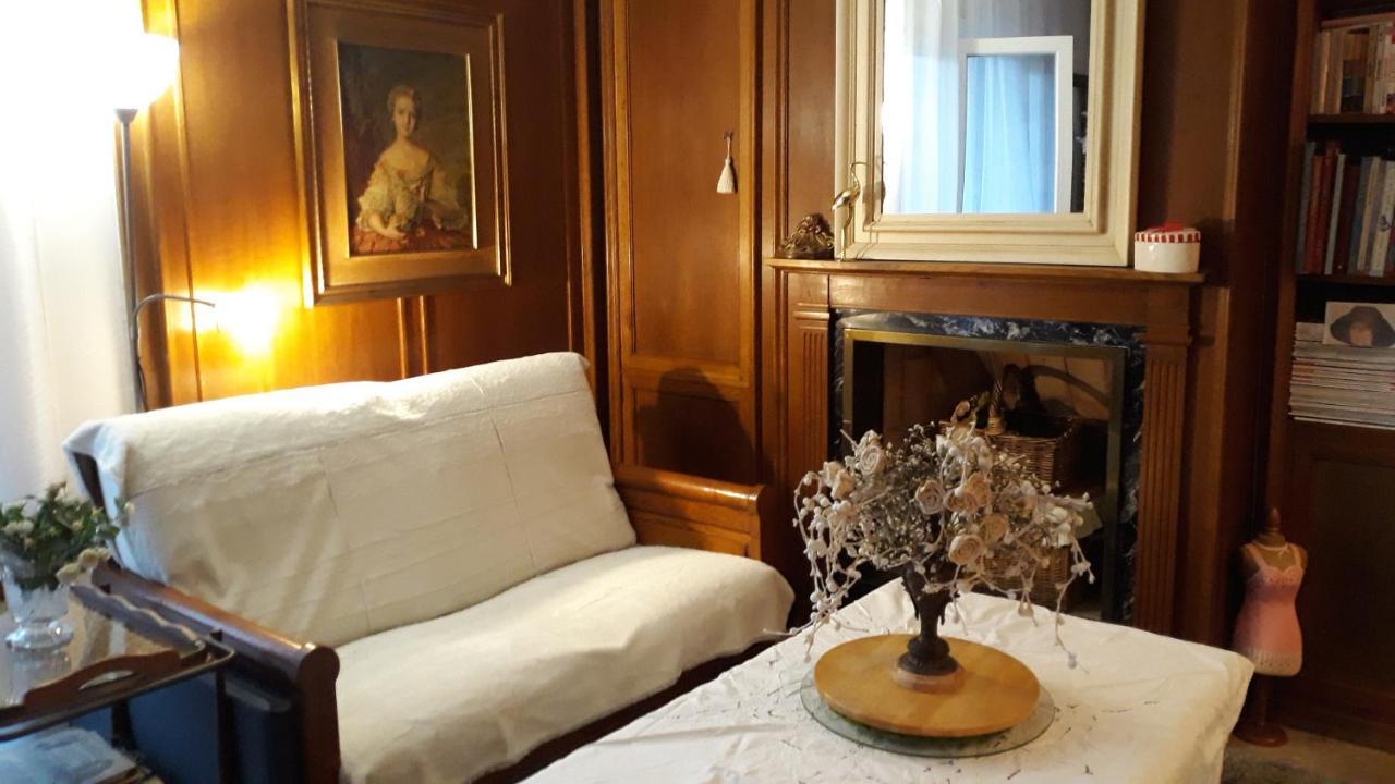Chambres D'Hotes Chez Catherine A Reus Chambre De Paris Avec Salle De Bains Privee Экстерьер фото